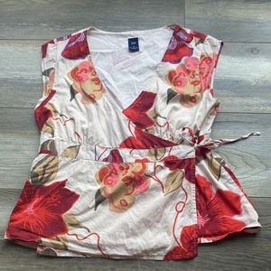 90s Gap wrap around shirt size M